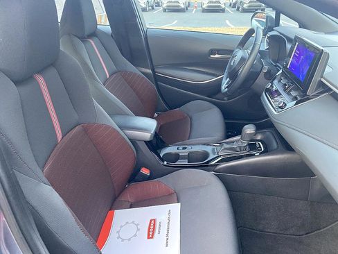 Certified 2025 Toyota Corolla SE image 20