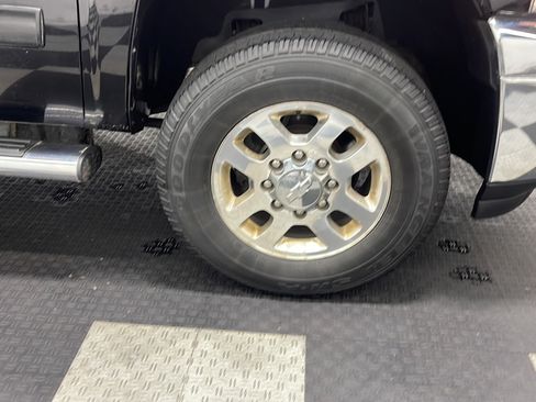 Used 2014 Chevrolet Silverado 2500 LT AWD/4WD image 20