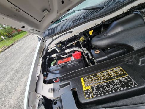 Used 2013 Ford E-150 and Econoline 150 w/ Insulation Pkg RWD image 30