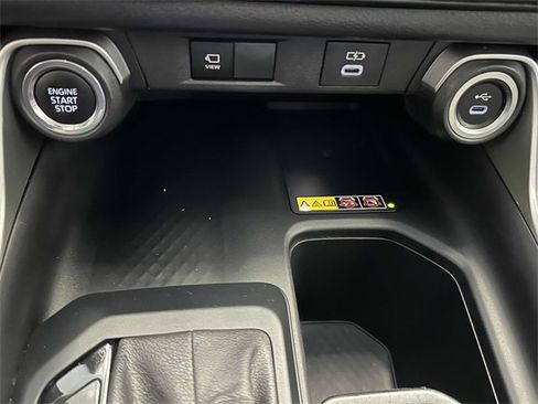 Used 2024 Toyota Grand Highlander AWD image 28