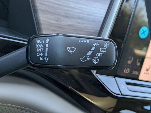 New 2026 Volkswagen Atlas SEL Premium R-Line AWD/4WD image 33