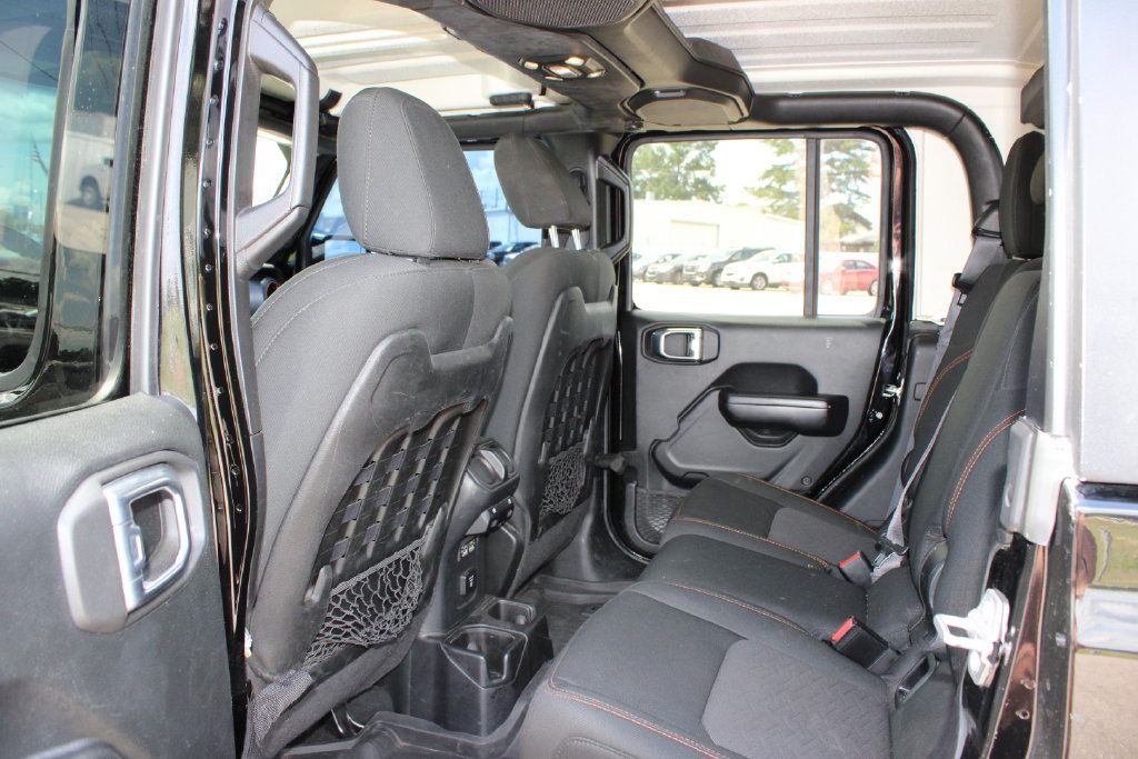 Used 2021 Jeep Gladiator Mojave w/ Trailer Tow Package AWD/4WD image 12