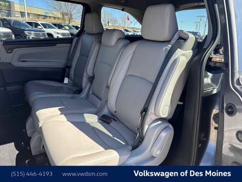 Used 2023 Honda Odyssey Touring image 12