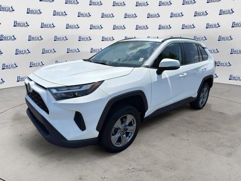 Used 2024 Toyota RAV4 XLE w/ Convenience Package AWD/4WD image 3