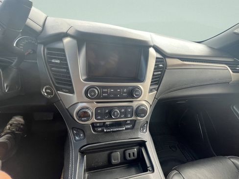 Used 2019 GMC Yukon XL Denali w/ Denali Ultimate Package image 12