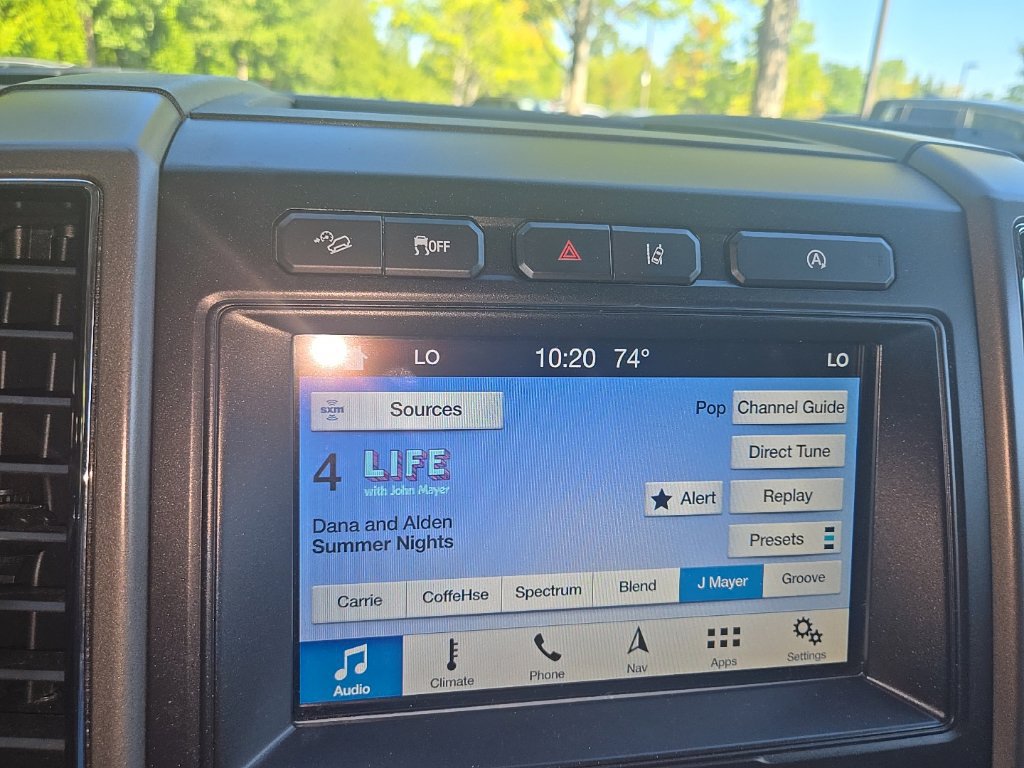 Used 2019 Ford Expedition XLT w/ Equipment Group 202A AWD/4WD image 37