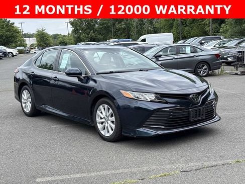 Used 2019 Toyota Camry LE FWD image 1