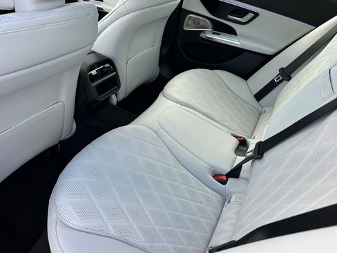 New 2026 Mercedes-Benz E 350 Sedan image 11