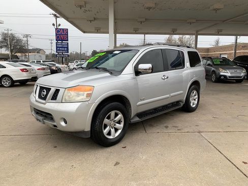 Used 2008 Nissan Armada SE image 4