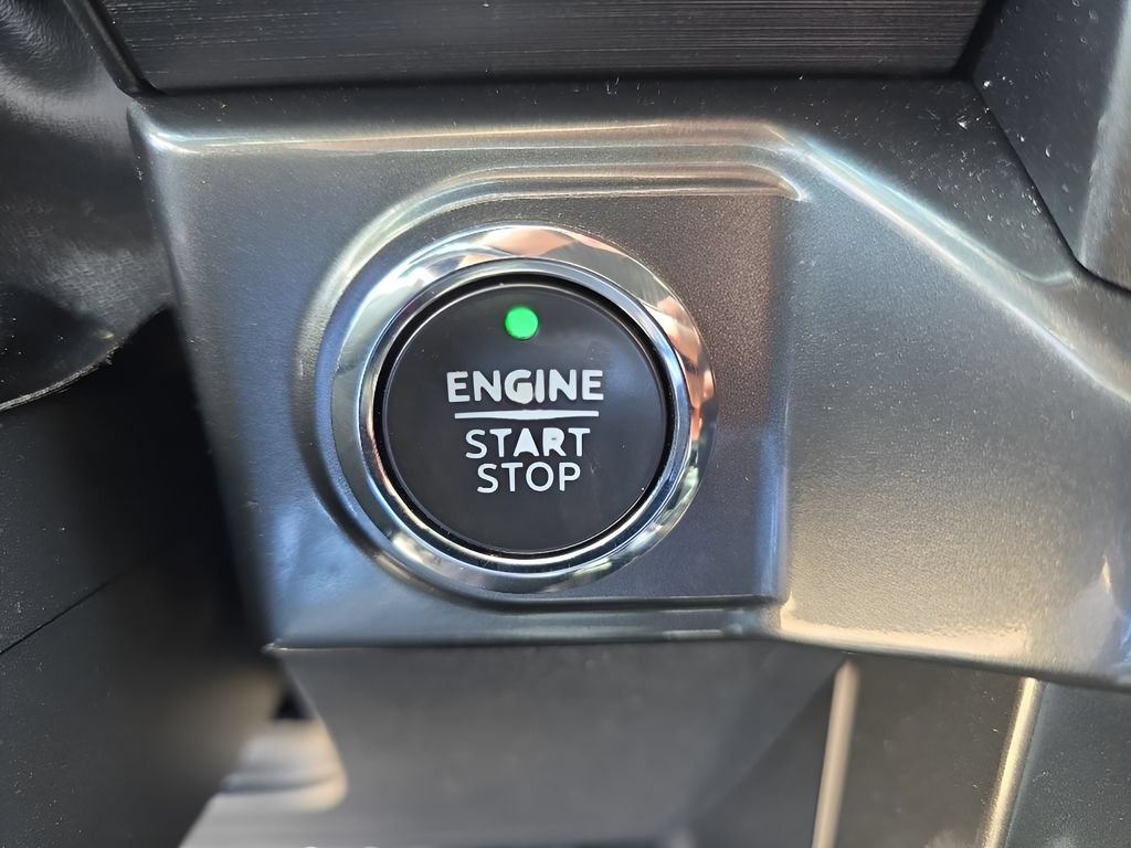 Used 2022 Ford F150 XLT w/ Equipment Group 302A High AWD/4WD image 29