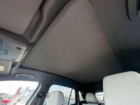 New 2025 Volkswagen ID.4 Pro S image 47