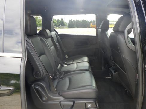 Used 2023 Honda Odyssey Sport image 18