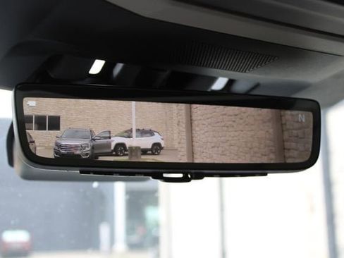 Used 2023 Subaru Ascent Touring image 32