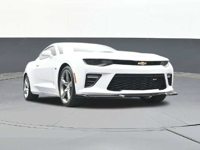 Used 2017 Chevrolet Camaro SS RWD image 52