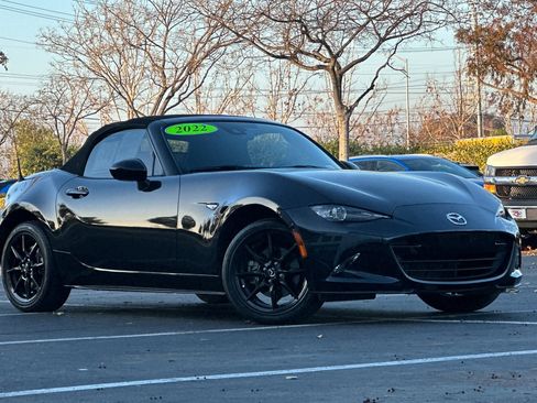 Used 2022 MAZDA MX-5 Miata Sport image 9
