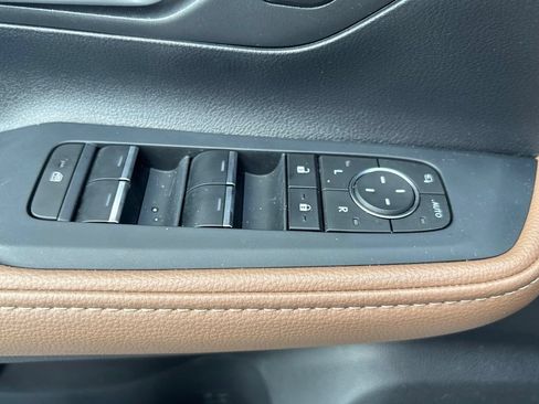 Used 2026 Toyota Grand Highlander AWD Hybrid image 8