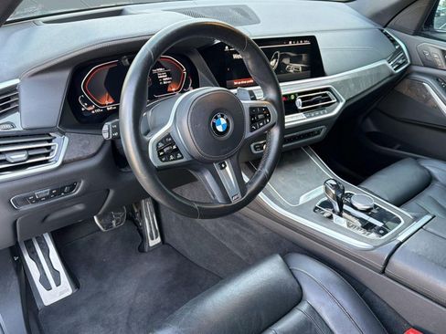 Used 2022 BMW X5 sDrive40i w/ M Sport Package image 4