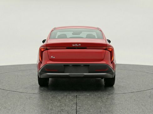 Used 2025 Kia K4 LXS image 7