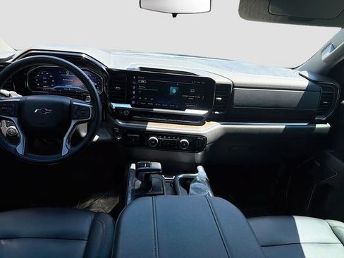 Used 2025 Chevrolet Silverado 1500 RST w/ Convenience Package II AWD/4WD image 17