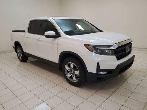 Certified 2024 Honda Ridgeline RTL image 26