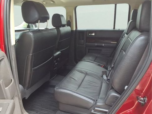 Used 2019 Ford Flex Limited w/ Equipment Group 301A AWD/4WD image 9