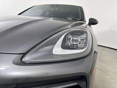 Certified 2020 Porsche Cayenne AWD/4WD image 11