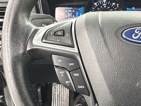 Used 2018 Ford Fusion SE w/ Equipment Group 601A image 20