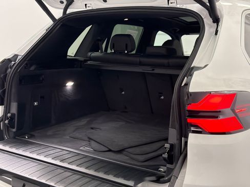 Used 2026 BMW X5 xDrive40i AWD/4WD image 8