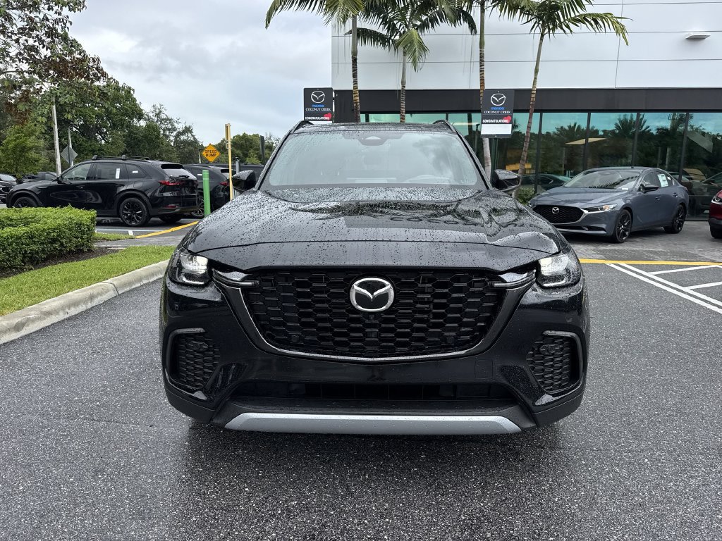 Certified 2025 MAZDA CX-70 Plug-In Hybrid w/ Premium Plus AWD/4WD image 29