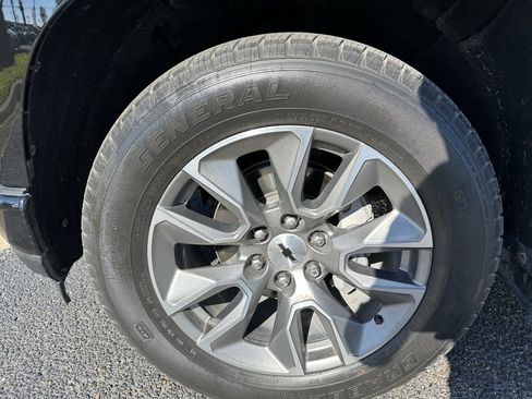 Used 2021 Chevrolet Silverado 1500 RST w/ Texas Edition Plus image 11