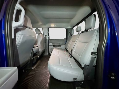 New 2026 Ford F250 XL w/ XL Chrome Package image 15