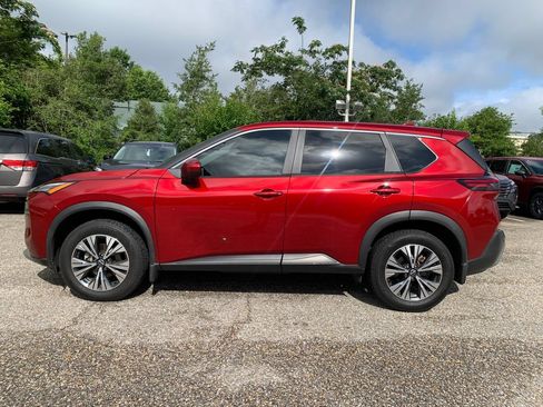 Used 2023 Nissan Rogue SV FWD image 6