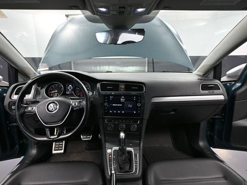 Used 2019 Volkswagen Golf Alltrack S AWD/4WD image 25