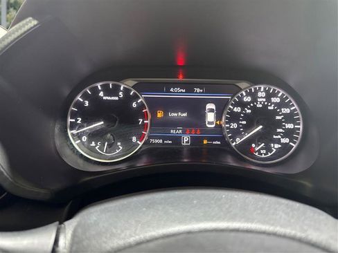 Used 2021 Nissan Sentra SV FWD image 15