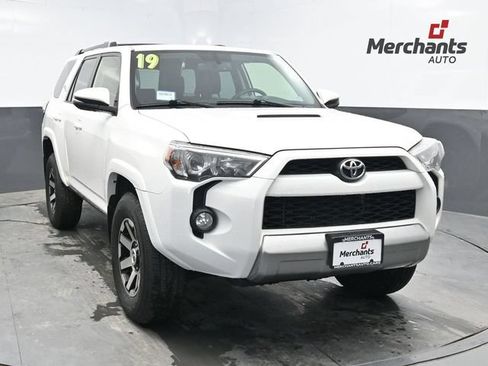 Used 2019 Toyota 4Runner TRD Off-Road Premium AWD/4WD image 1
