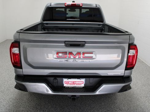 Used 2023 GMC Canyon Elevation w/ Elevation Premium Package RWD image 8