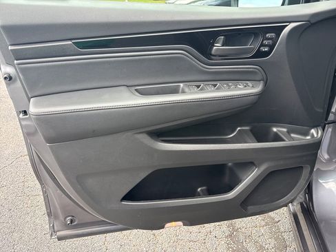 Used 2025 Honda Odyssey Touring image 24
