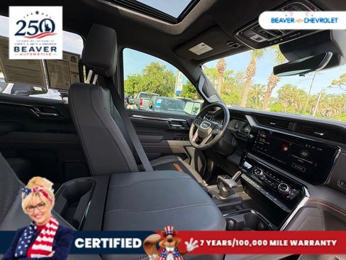 Used 2025 GMC Sierra 1500 AT4 w/ AT4 Premium Package AWD/4WD image 23