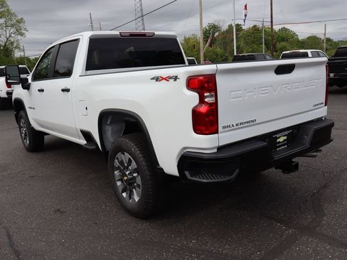 New 2026 Chevrolet Silverado 2500 Custom w/ Custom Value Package AWD/4WD image 3