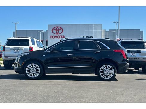 Used 2017 Cadillac XT5 Premium Luxury FWD image 7