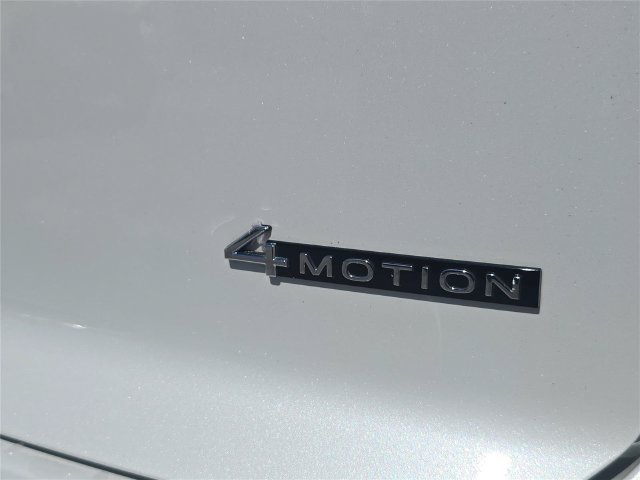 Used 2023 Volkswagen Atlas Cross Sport SEL AWD/4WD image 5