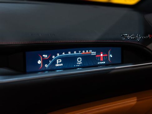 Certified 2023 Ferrari Portofino M image 39