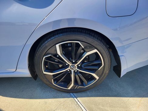 Used 2024 Nissan Altima 2.5 SR w/ SR Premium Package image 27