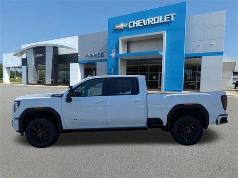 New 2026 Chevrolet Blazer EV RS w/ Super Cruise Package image 8