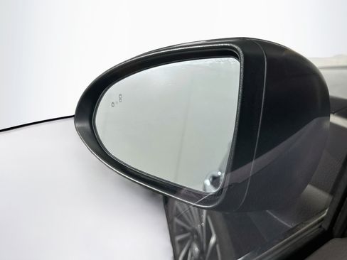 Used 2023 Hyundai Sonata Limited w/ Cargo Package FWD image 16