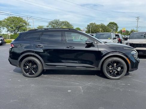 Certified 2025 Kia Sportage X-Line AWD/4WD image 2
