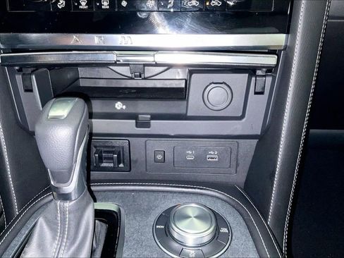 Used 2024 Nissan Armada SV w/ Cargo Package image 32