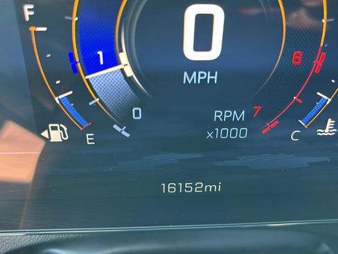 Used 2025 Chevrolet Traverse RS w/ LPO, Floor Liner Package FWD image 15