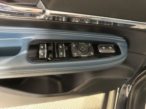 Used 2020 Lincoln Corsair Reserve w/ Equipment Group 201A AWD/4WD image 11