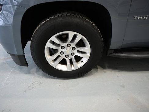 Used 2016 Chevrolet Tahoe LT w/ Luxury Package image 35